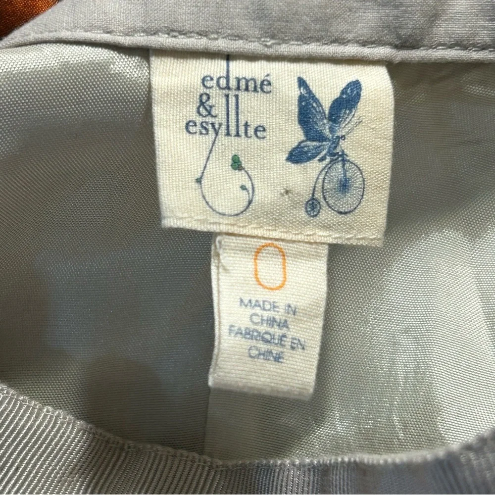 Edme & Esyllte flowy line